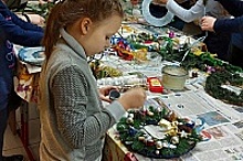 В ГБУ «Фаворит» прошел мастер-класс по созданию новогодних венков