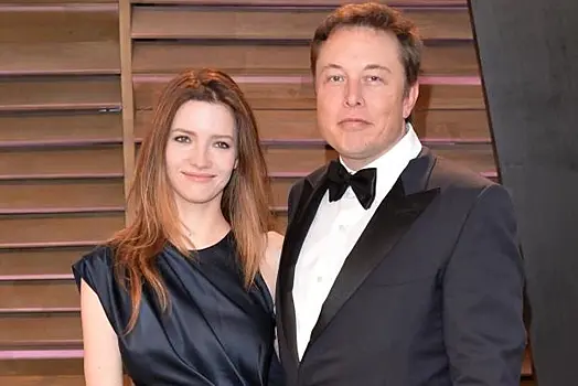 Илон Маск повеселился на вечеринке с бывшей женой
