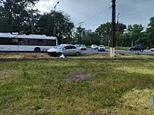 В Самарской области 3 июня мужчина на иномарке врезался в бордюр