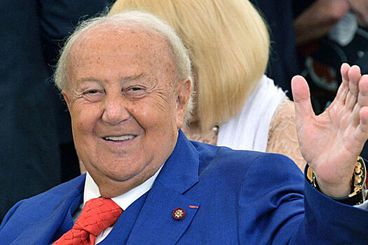 Скульптор Зураб Церетели подал иск к департаменту городского имущества Москвы