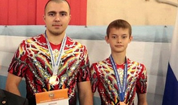 Волгоградские акробаты завоевали 2 медали на чемпионате России