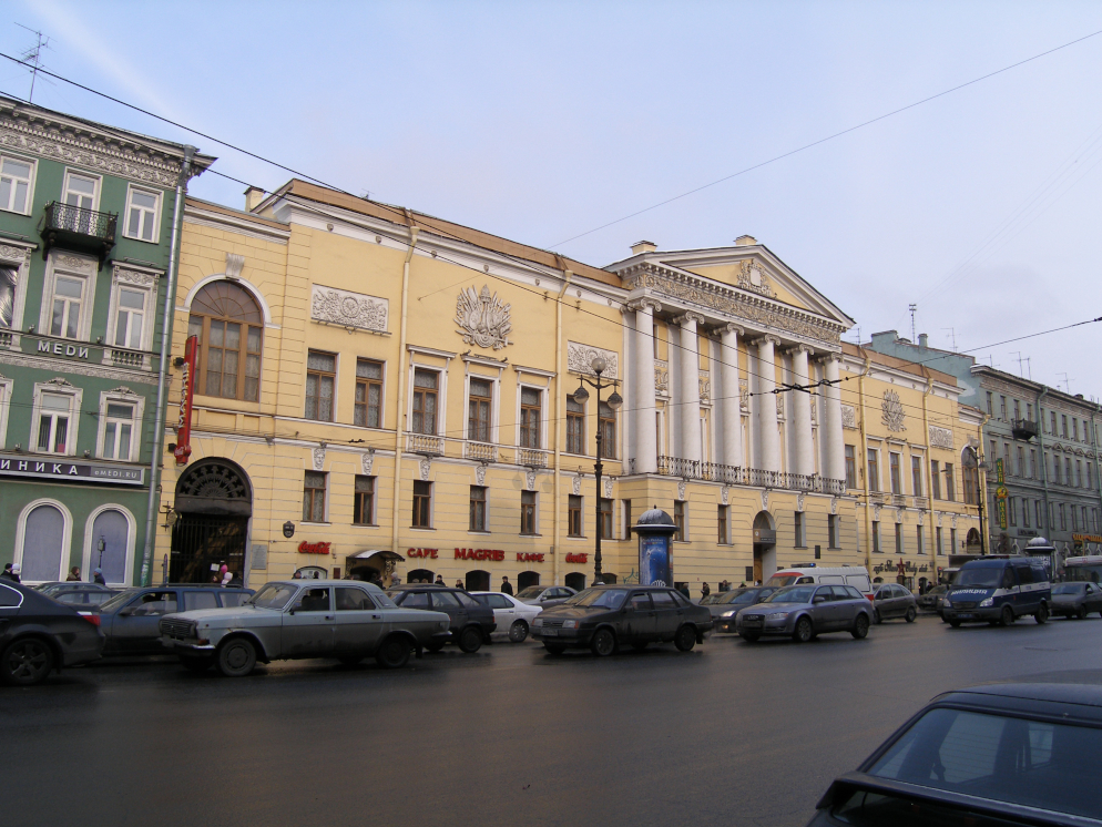 Ротация арендаторов стрит-ретейла в центре Петербурга побила рекорд