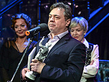 Андрей Леонов намекнул, что вернется к роли Сергея Васнецова в "Папиных дочках"