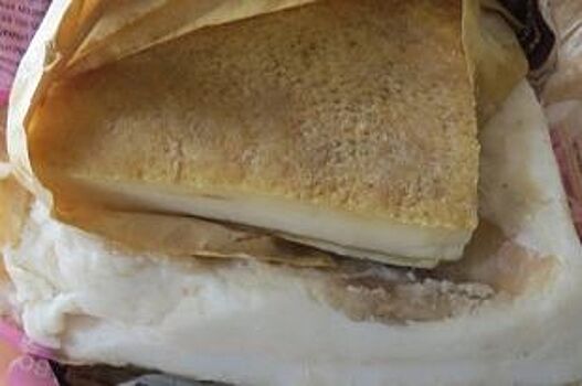 Красноярцев угостили 30 килограммовым бутербродом с салом