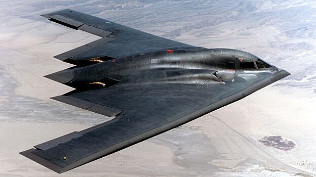 Почему бомбардировщик Northrop B-2 Spirit стоит два миллиарда долларов