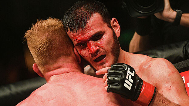 Россиянин Ибрагимов уступил Маркесу на турнире UFC 253