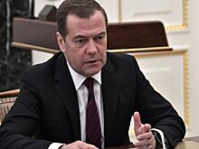 Медведев поблагодарил иностранцев за инвестиции в оружие РФ после критики Carlsberg