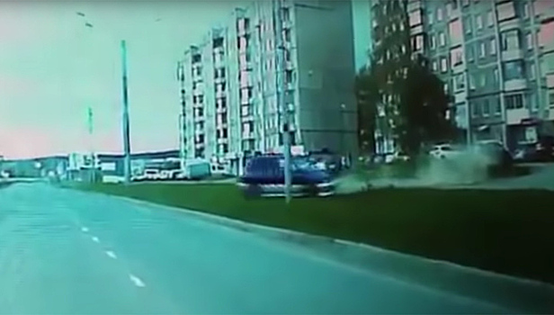 Езда задним ходом закончилась смертью водителя