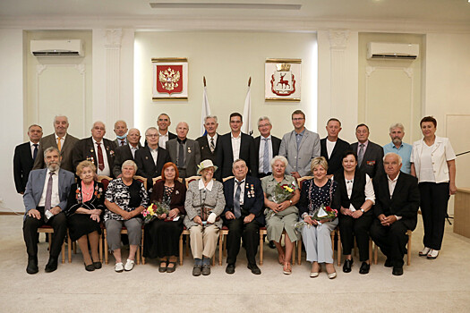 Более 30 ветеранов труда получили медали в честь 800-летия Нижнего Новгорода