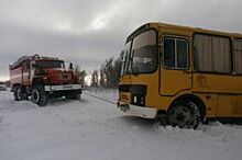 Воронежские власти займутся разбитыми дорогами на школьных маршрутах