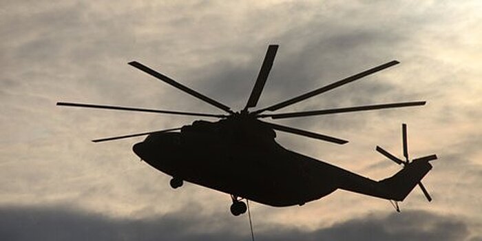 Пилоты вертолетов Московского авиацентра прошли переподготовку к ночным полетам