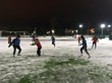 Тренировки в секции по футболу прошли в Марушкинском