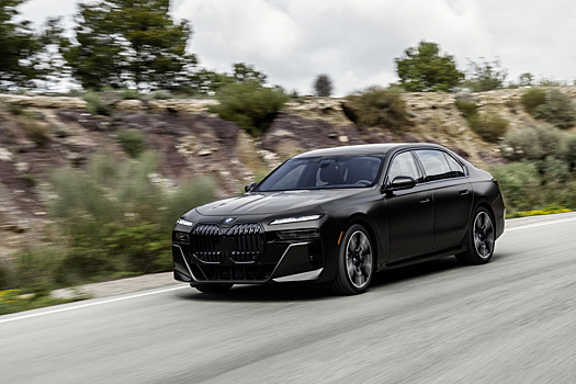 Решетка Shark Nose делает новый BMW 7-Series намного лучше