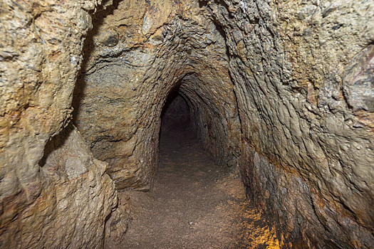 Загадки Erdstall — подземных тоннелей Европы