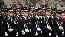 Военный парад в Вашингтоне отложили