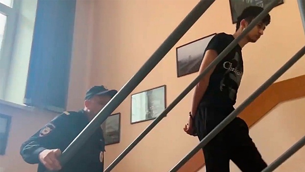 На мигранта из Нахабино, ударившего девушку за шорты, завели дело об экстремизме