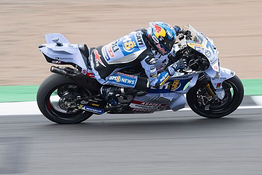 Алекс Маркес выиграл спринт MotoGP ГП Великобритании, Марк Маркес — 2-й