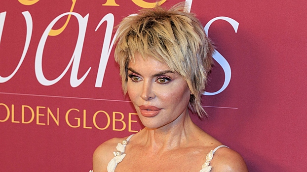 Популярную ведущую из-за туфель сравнили с ежом Соником в Сети