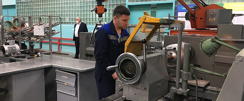 На «Сарапульском электрогенераторном заводе» сократили сроки производства двигателей на 99,8 %