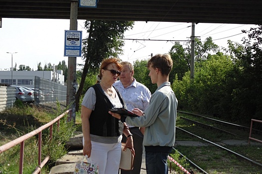 Волгоградцы будут бороться за проход к трамвайной остановке