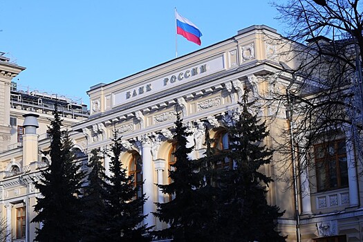 Курс доллара на Мосбирже вырос до 62,53 рубля