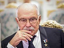 Михалков дал совет страдающим от похмелья