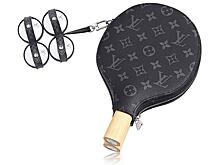 Дорого, но красиво: рождественская линейка подарков Louis Vuitton