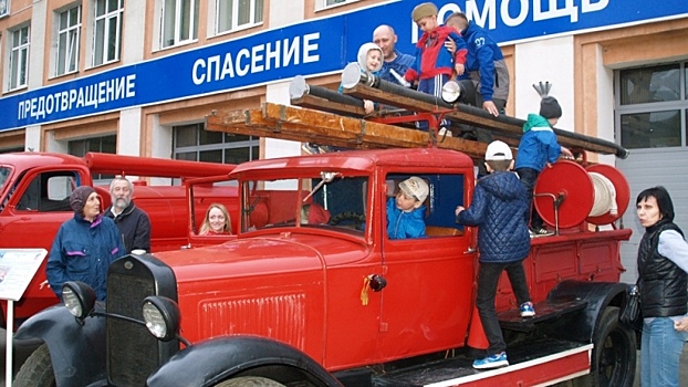 Раритетную пожарную технику МЧС увидят вологжане на Ночи в музее