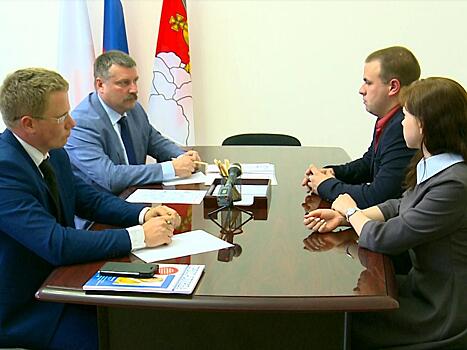 Более 60 вологжан обратились к городским властям в общероссийский день приема граждан