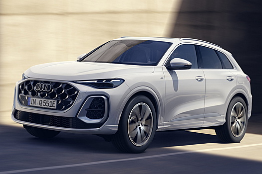 Новый Audi Q5 стал мощным заряжаемым гибридом
