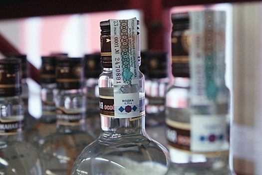 Водку с георгиевской ленточкой предложили запретить