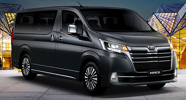Чемодан, вокзал, Hiace: тест-драйв VIP-автобуса от Toyota