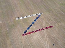 В Волгоградской области офицеры СК выстроили автомобили буквой Z в поддержку российской армии