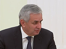 Хаджимба отказался от участия в выборах президента
