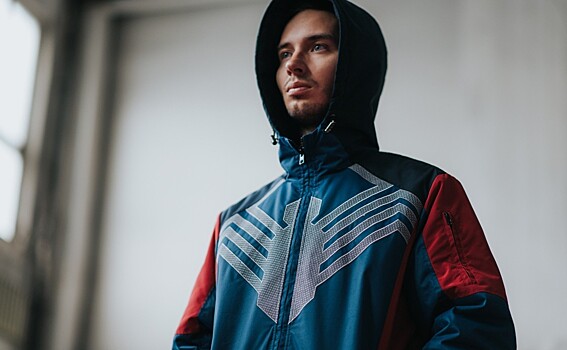 Куртка в стиле Человека-паука из Сибири — выглядит круто, но стоит дорого