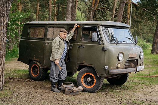 Завершились съемки второго сезона "Кибердеревни" с Павлом Деревянко