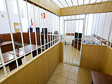 Суд приостановил процесс по делу о подготовке покушения на журналиста Соловьева