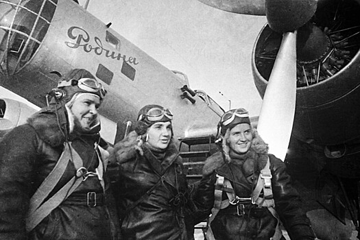 Небо и самолеты: жизнь и подвиг Валентины Гризодубовой