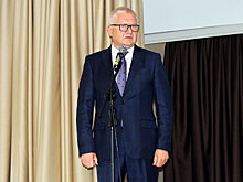 Денисов – о будущем молодежного движения и поездке в КНДР с Алиевым