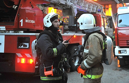 В Москве загорелась квартира в жилом комплексе "Алые паруса"