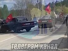 В Кузнецке участник праздничного автопробега устроил двойное ДТП