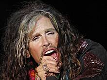 Группа Aerosmith перенесла прощальный тур