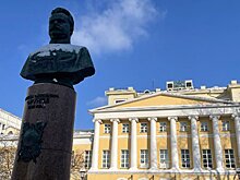 Чат-бот 23 февраля проведет экскурсию по связанным с военачальниками и героями сражений местам столицы