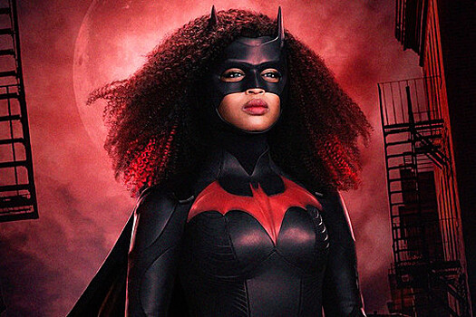 CW показал новый образ чернокожей супергероини DC Бэтвумен