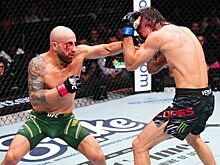 Алекс Волкановски — Диего Лопес, UFC 314, 13 апреля 2025, кто победил, обзор боя, как закончился бой, результаты турнира