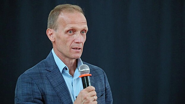 Драчев осудил решение Степановой поменять позицию по выступлению без флага