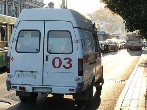 В Саратовском районе пенсионерка попала под автокран КамАЗ