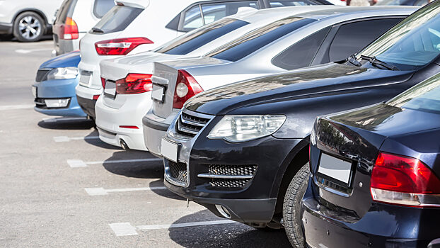 Эксперт по автобизнесу нашел причины для снижения цен на автомашины с пробегом