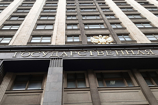 Кадровый дефицит в медицине и образовании: в Госдуме прошел «правительственный час»