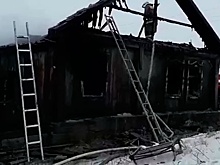 При пожаре в жилом доме на Алтае погибли шесть человек